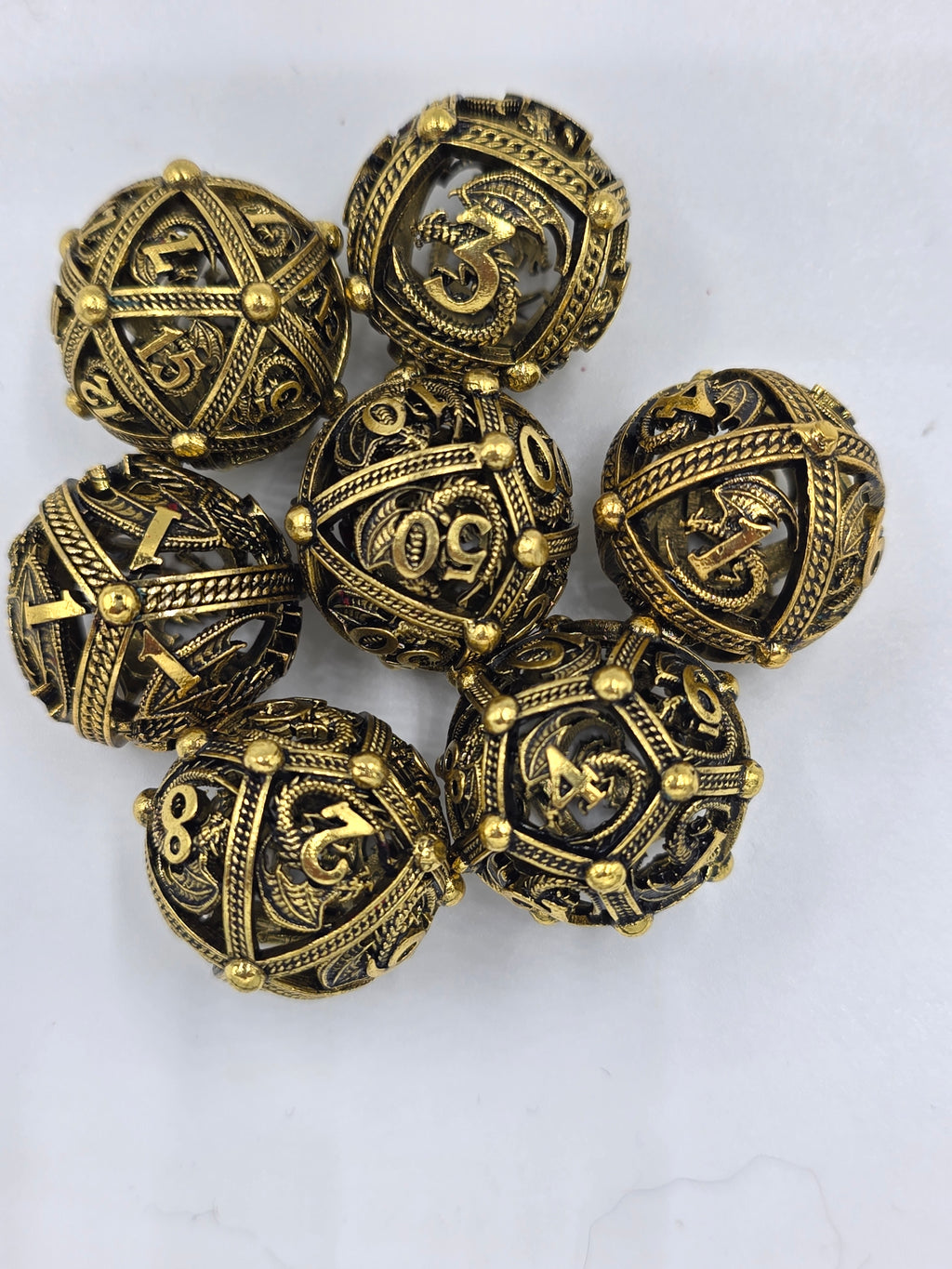 Hollow metal round dragon dice