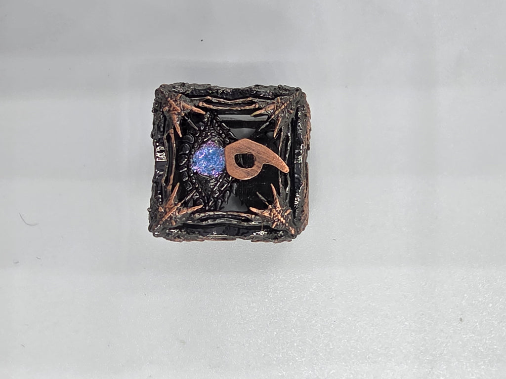 Hollow eye dice set