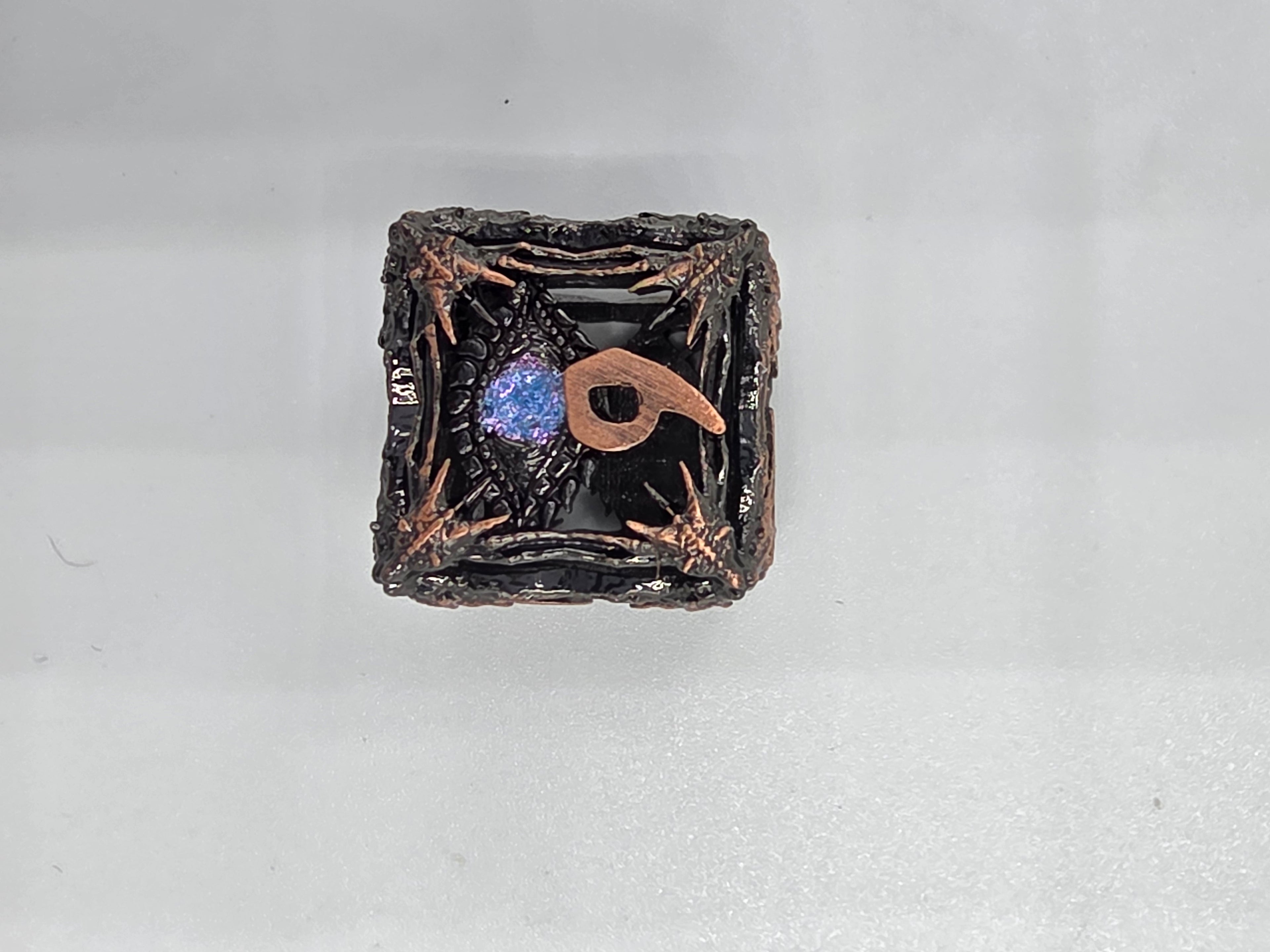 Hollow eye dice set