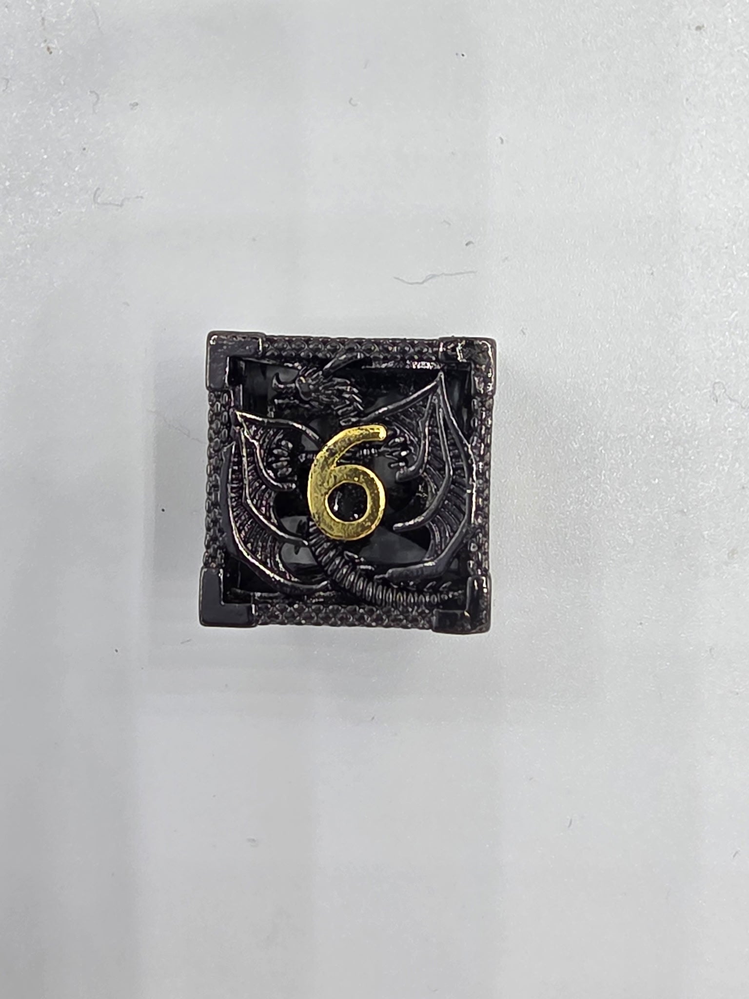 Intricate Dragon Filigree Hollow metal dice set