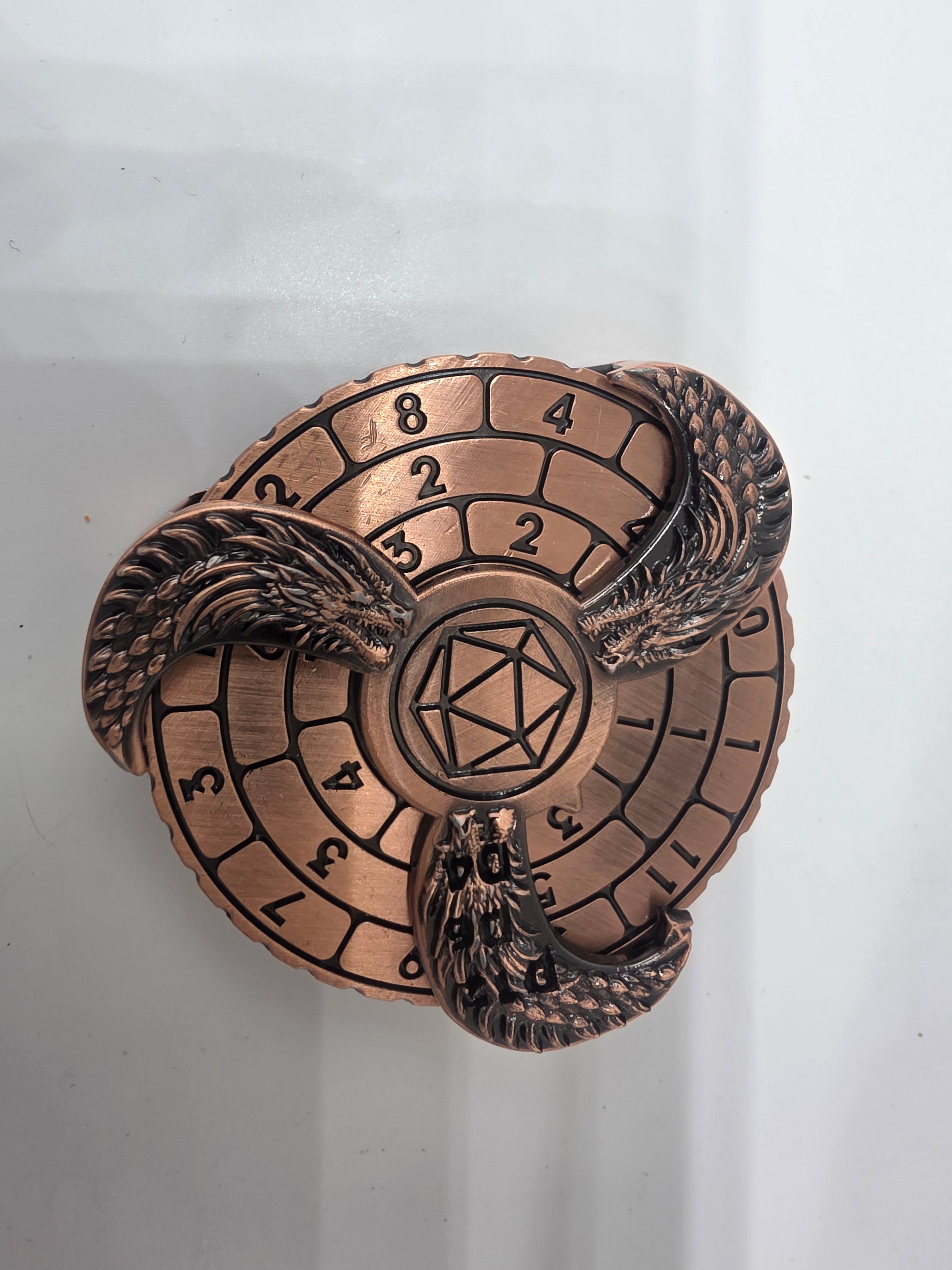 Dragon scale fidget spinner