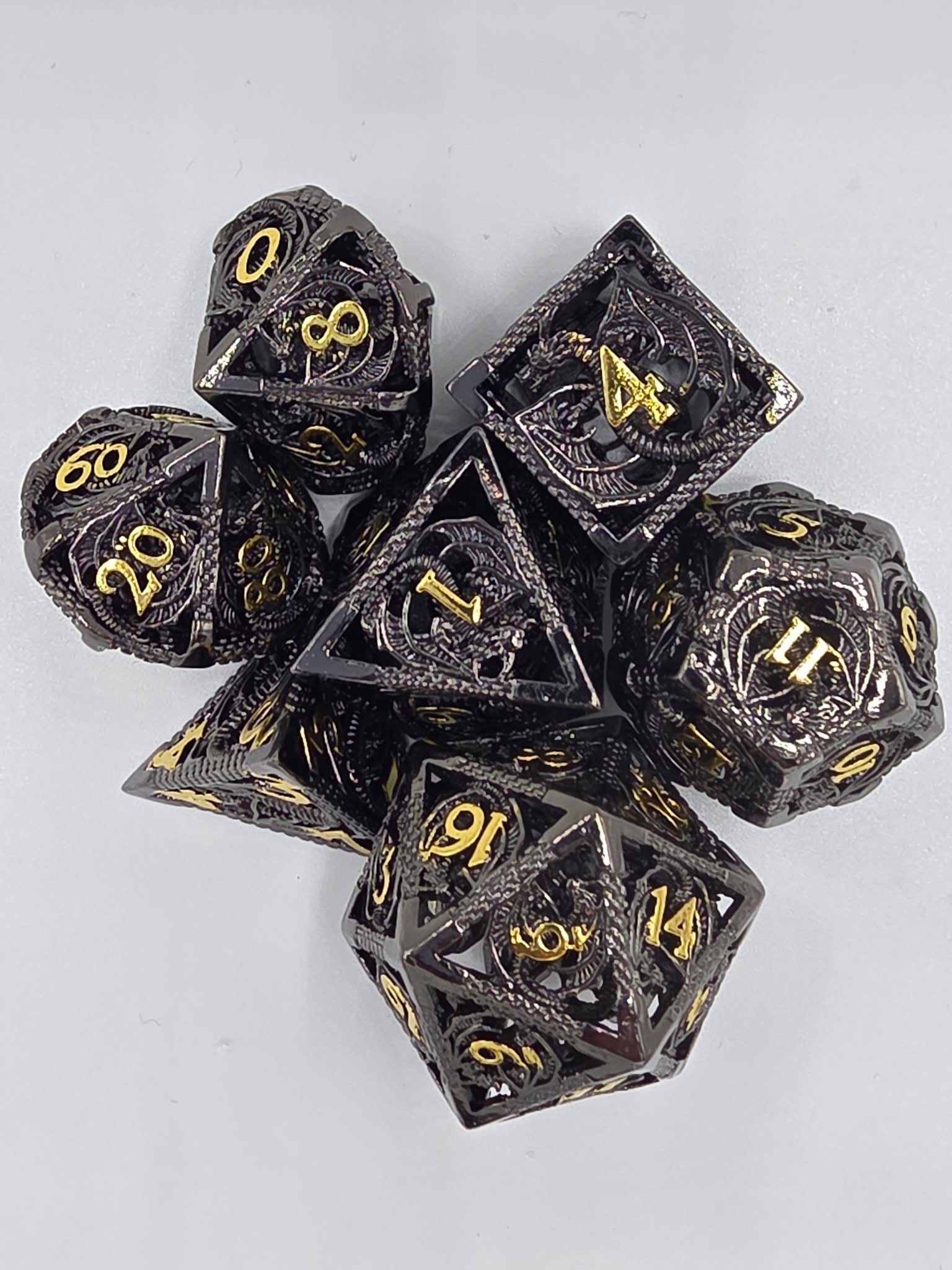 Intricate Dragon Filigree Hollow metal dice set