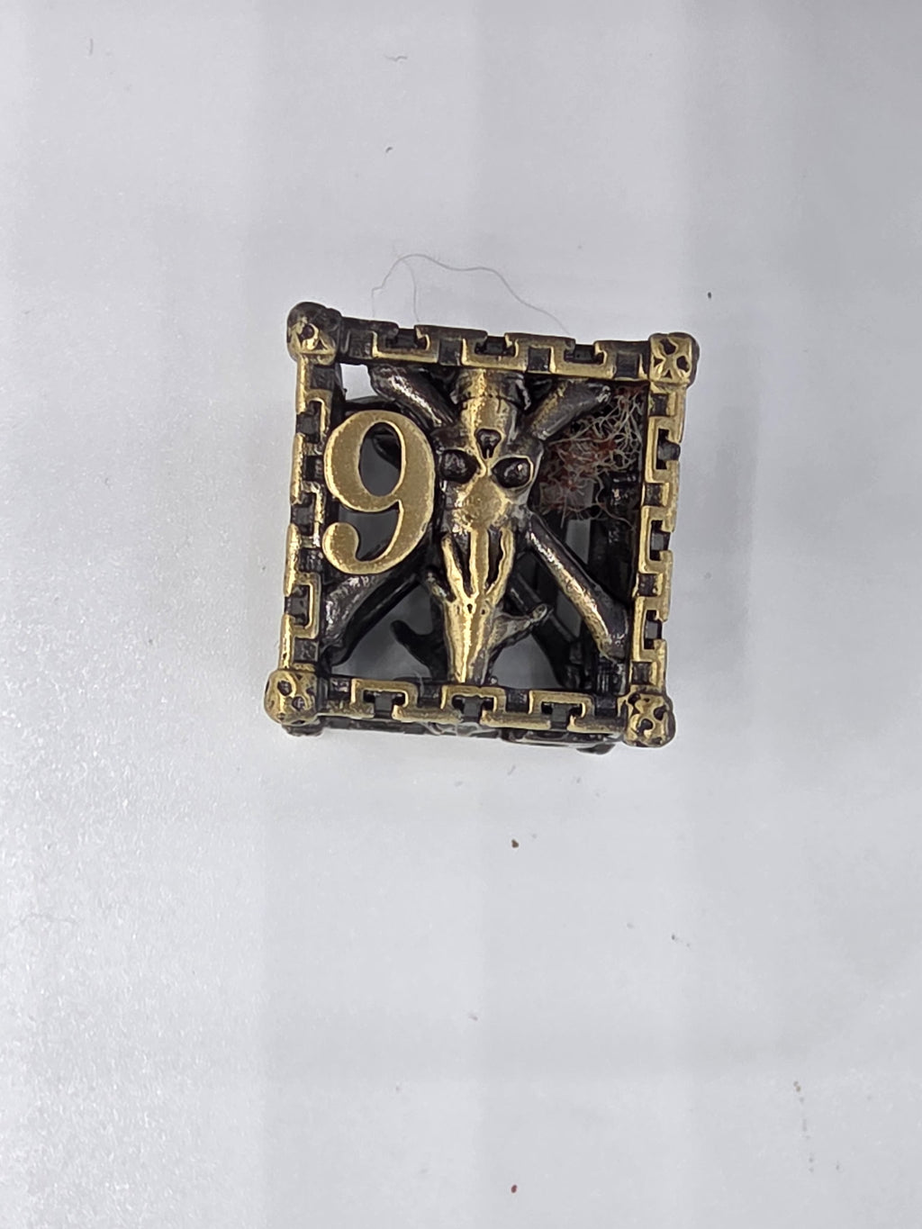 Hollow skull dice set