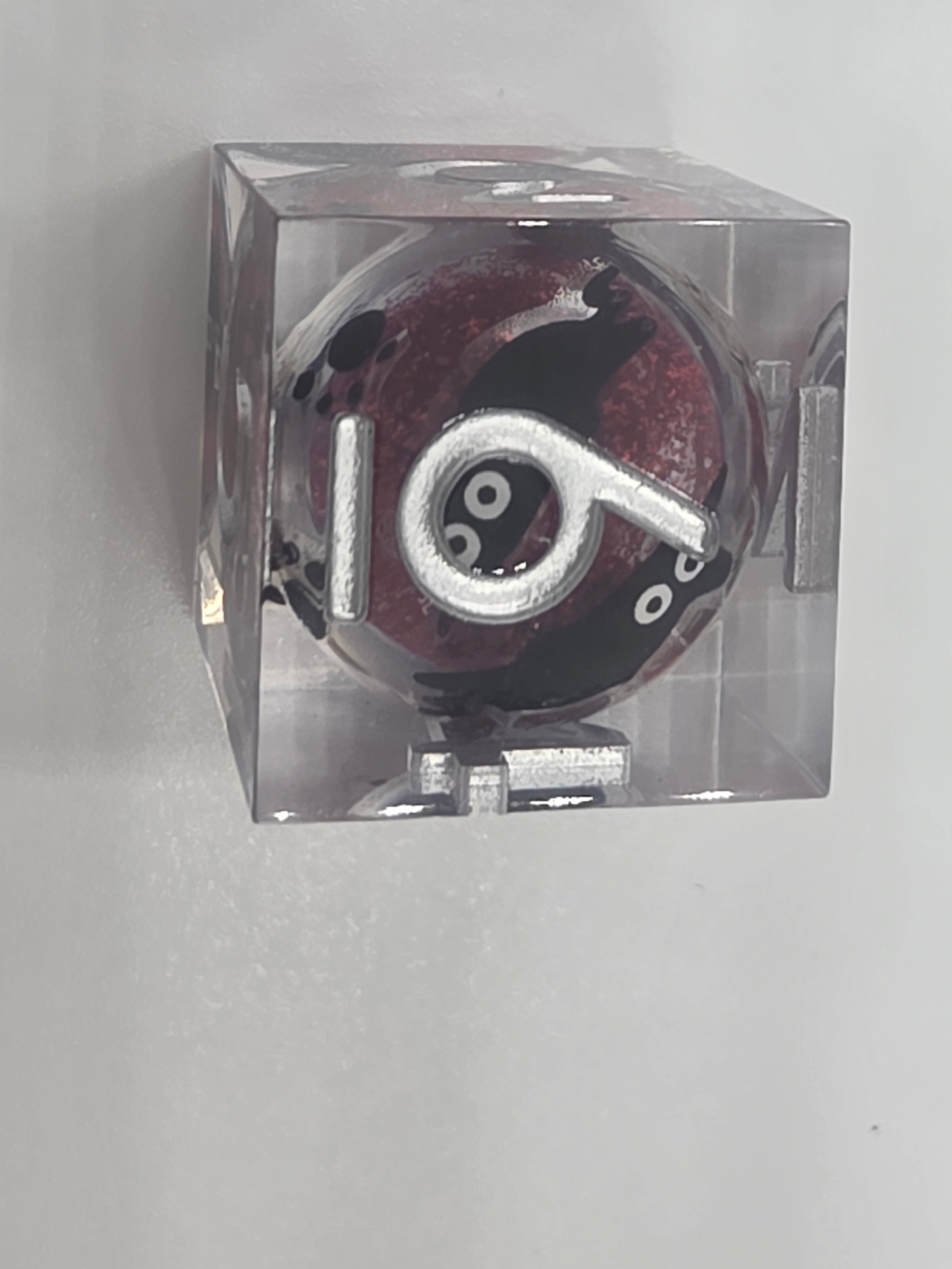 Cat liquid core dice