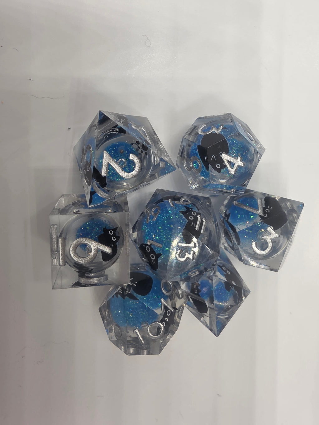 Cat liquid core dice set