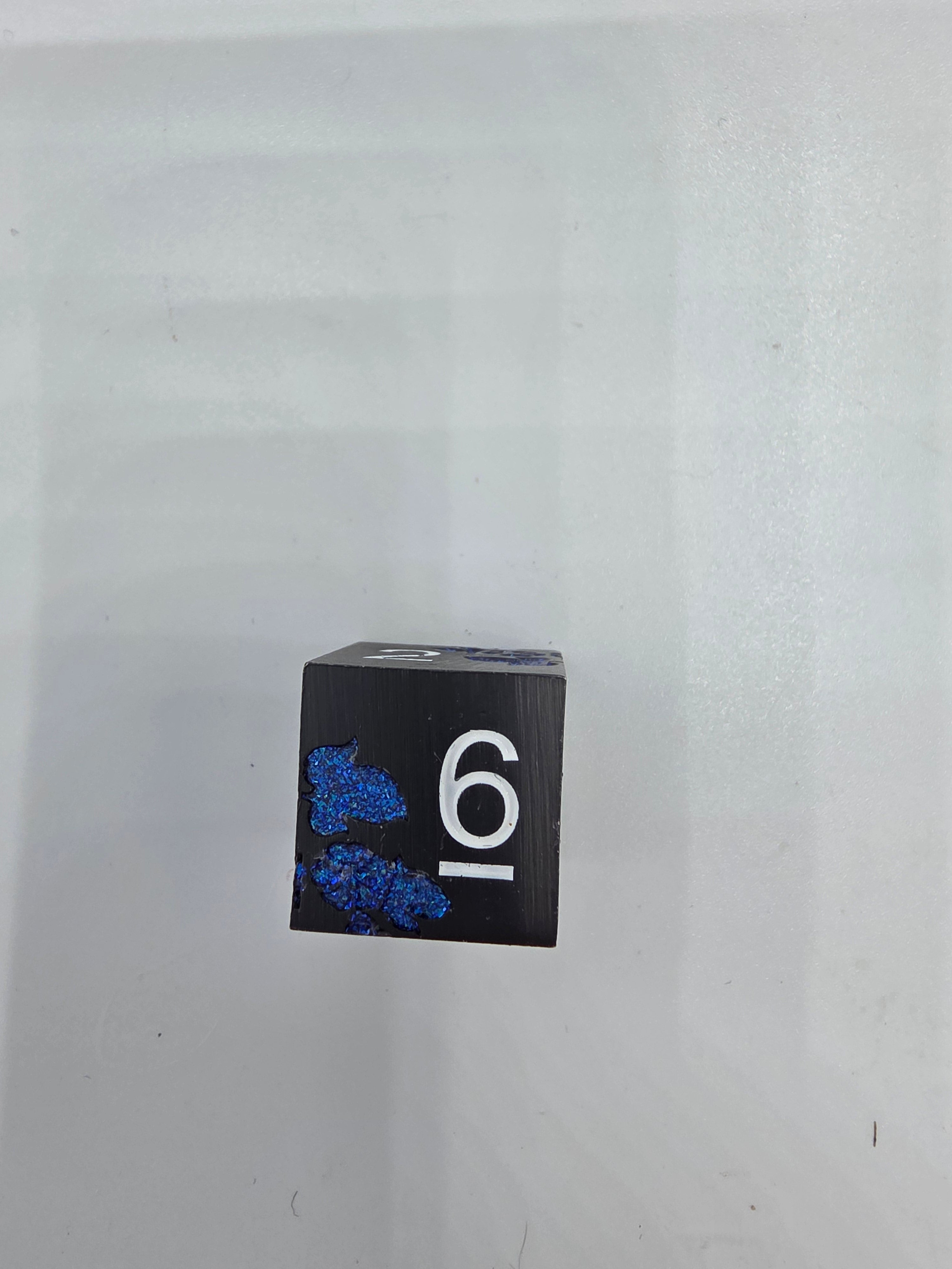 Glitter flower dice set