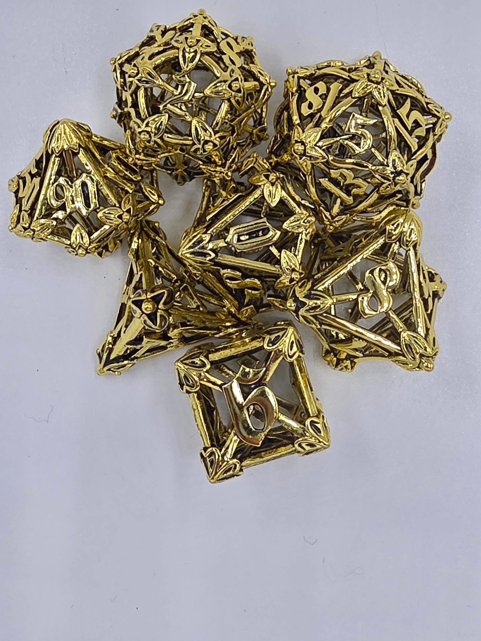 Hollow gold dice set