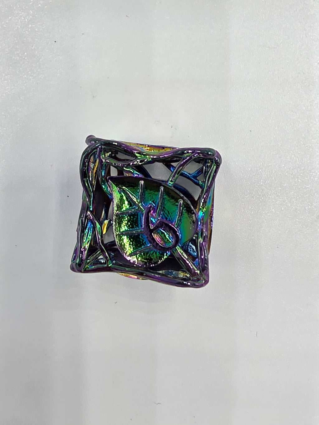 Multicolor hollow dice leaf dice set